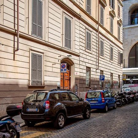Rome Lucia Apartment ภายนอก รูปภาพ