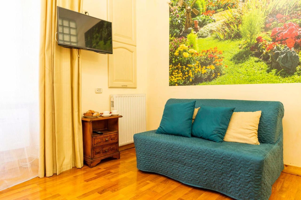 Rome Lucia Apartment ภายนอก รูปภาพ