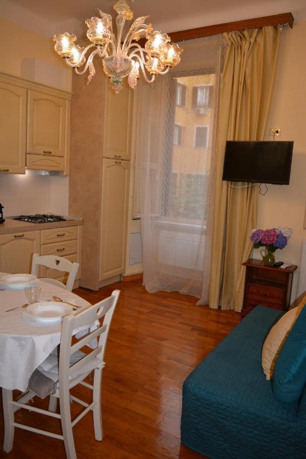Rome Lucia Apartment ภายนอก รูปภาพ