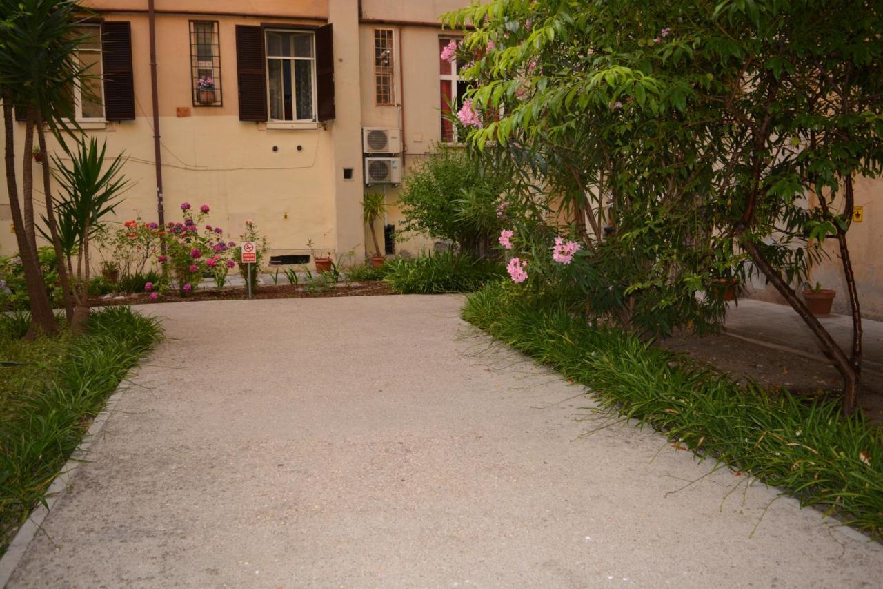 Rome Lucia Apartment ภายนอก รูปภาพ